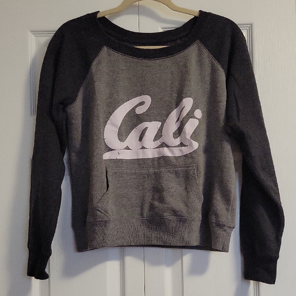 Women's Dark Gray Crew Neck Sweater